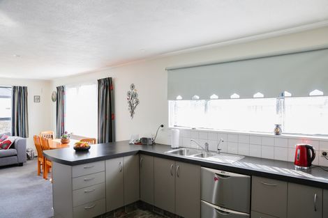 Photo of property in 15 Gordon Street, Weston, Oamaru, 9401