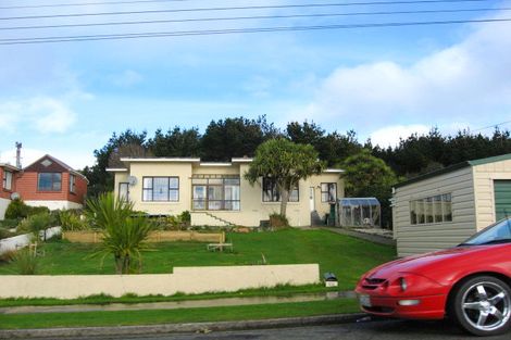 Photo of property in 300 Barrow Street, Bluff, 9814