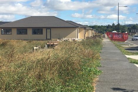 Photo of property in 16 Sapwood Crescent, Takanini, 2110