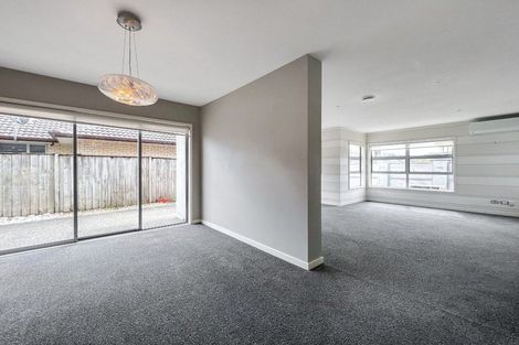Photo of property in 1 Powercourt Drive, Flat Bush, Auckland, 2019