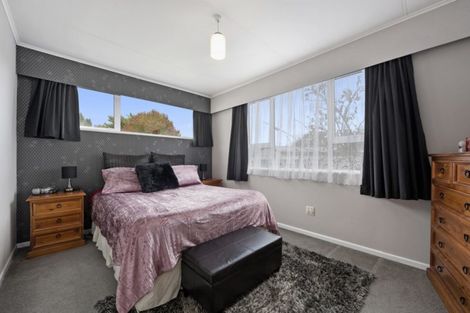 Photo of property in 4 Prestige Place, Maoribank, Upper Hutt, 5018