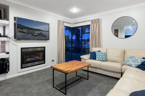 Photo of property in 618 Gloucester Road, Papamoa Beach, Papamoa, 3118