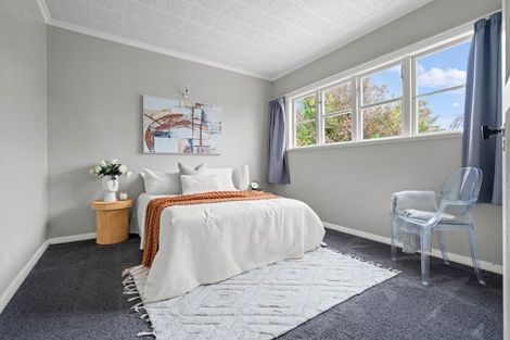 Photo of property in 4 Hosking Place, Masterton, 5810