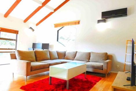 Photo of property in 29 Cairngorm Place, Highland Park, Auckland, 2010