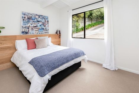 Photo of property in 2/56 Vincent Street, Howick, Auckland, 2014