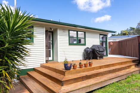 Photo of property in 86 Universal Drive, Henderson, Auckland, 0610