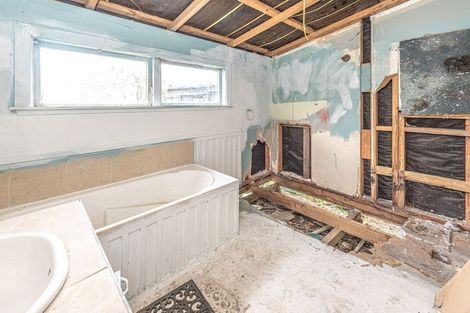 Photo of property in 43 Flower Street, Bulls, 4818