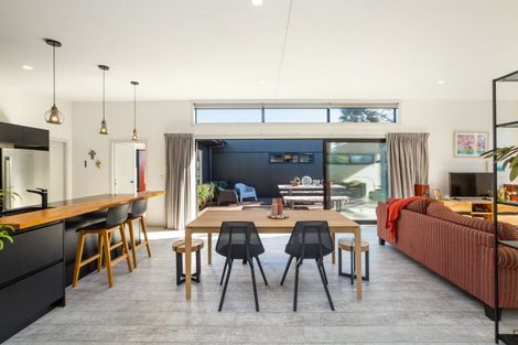 Photo of property in 31 Mcmaster Street, Greytown, 5712