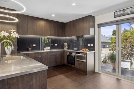 Photo of property in 6 Leven Street, Roslyn, Dunedin, 9010