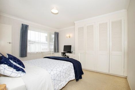 Photo of property in 16 Parkvale Road, Otumoetai, Tauranga, 3110