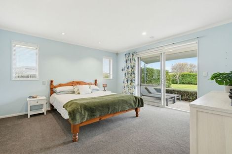 Photo of property in 35 Jacks Drive, West Melton, 7618