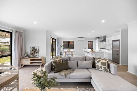 Photo of property in 2 Sew Hoy Lane, Arthurs Point, Queenstown, 9371