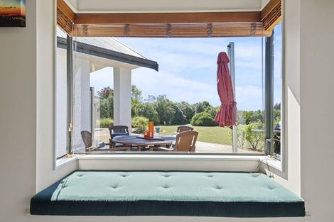 Photo of property in 79 Polson Hill Drive, Aokautere, Palmerston North, 4471