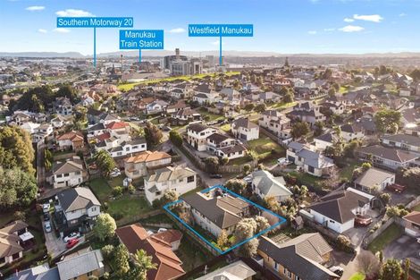 Photo of property in 19 Chieftain Rise, Goodwood Heights, Auckland, 2105