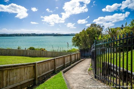 Photo of property in 18a Coutts Avenue, Paihia, 0200