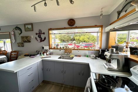 Photo of property in 28 Lanark Street, Balclutha, 9230