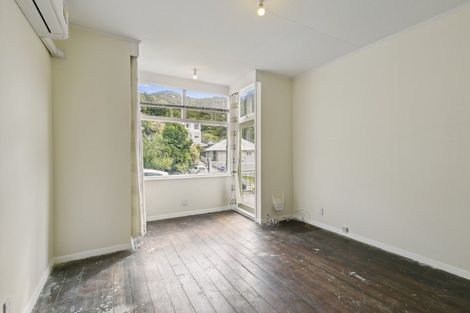 Photo of property in 37 Ribble Street, Island Bay, Wellington, 6023