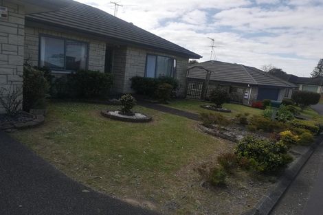Photo of property in 8l Aotea Road, Glen Eden, Auckland, 0602