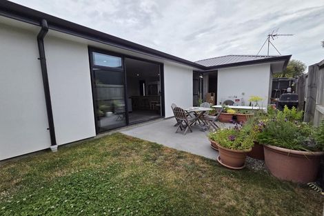 Photo of property in 167 Marine Parade, New Brighton, Christchurch, 8083