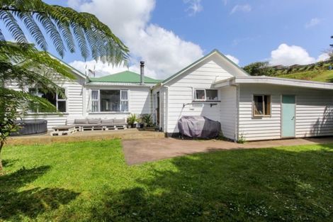 Photo of property in 16a Cyrus Street, Whalers Gate, New Plymouth, 4310