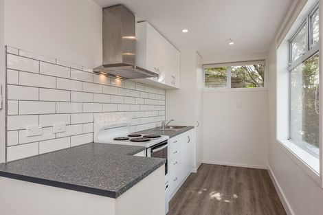 Photo of property in 2/25 Kitchener Terrace, Johnsonville, Wellington, 6037