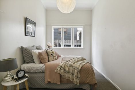 Photo of property in 96 Pirie Street, Mount Victoria, Wellington, 6011