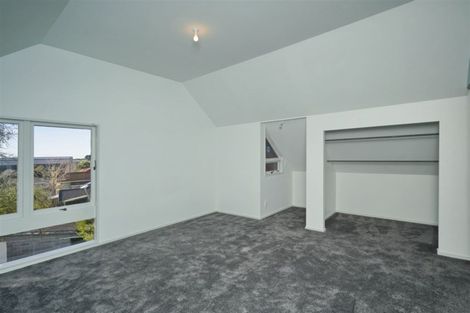 Photo of property in 4 Ball Lane, Redcliffs, Christchurch, 8081