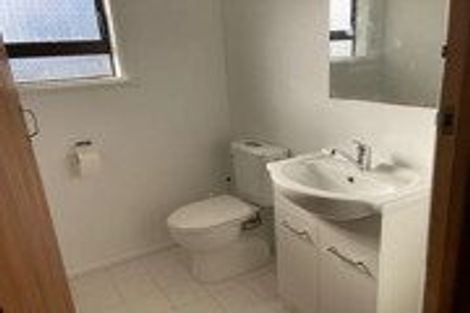 Photo of property in 97 Ti Rakau Drive, Pakuranga, Auckland, 2010