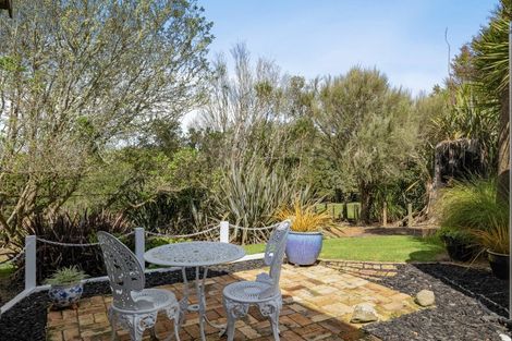 Photo of property in 74 Fishlock Road, Te Arai, Wellsford, 0974