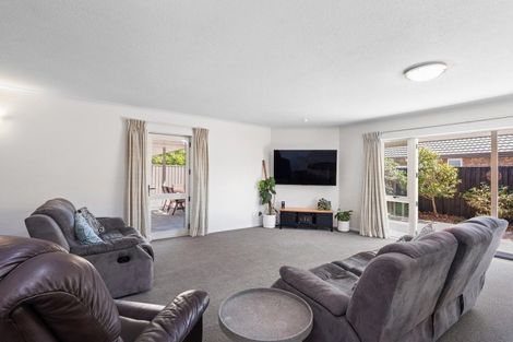 Photo of property in 42 Welsford Street, Woodend, 7610