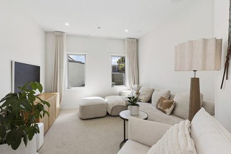 Photo of property in 75 Dundas Street, Seatoun, Wellington, 6022