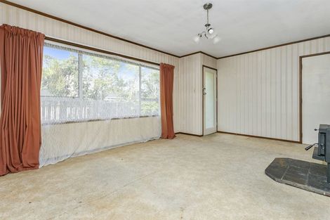 Photo of property in 1/20 Flavia Close, Torbay, Auckland, 0630