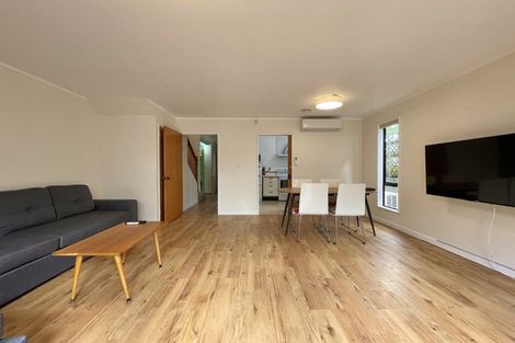 Photo of property in 1/2 Lavaud Street, Berhampore, Wellington, 6023