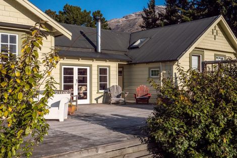 Photo of property in 47 Maxs Way, Lower Shotover, Queenstown, 9304