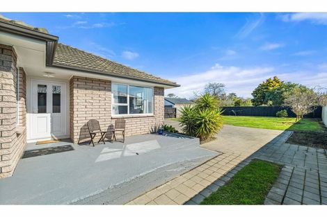 Photo of property in 18 Horton Place, Avondale, Christchurch, 8061