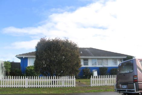 Photo of property in 3 Bristol Crescent, Flaxmere, Hastings, 4120