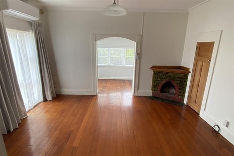 Photo of property in 43 Astley Avenue, New Lynn, Auckland, 0600