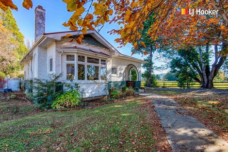 Photo of property in 157 Riccarton Road West, Mosgiel, 9092