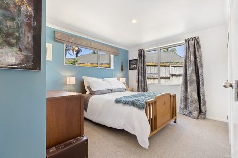 Photo of property in 7 Ranch Place, Pukekohe, 2120