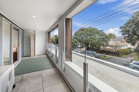 Photo of property in 102/25 Bute Road, Browns Bay, Auckland, 0630