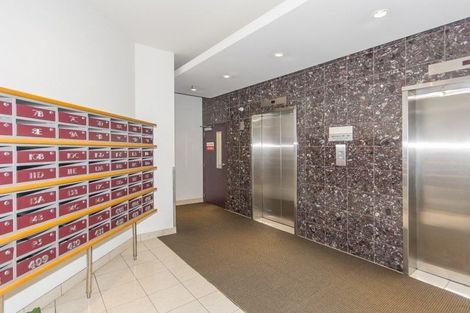 Photo of property in Terrace Heights Apartments, 12b/163 The Terrace, Wellington Central, Wellington, 6011