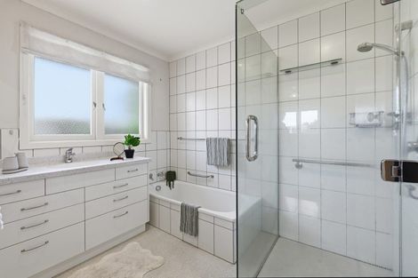 Photo of property in 14 Johnston Crescent, Hillcrest, Rotorua, 3015