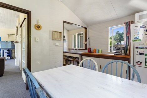 Photo of property in 2 Penfold Square, Leithfield, 7481