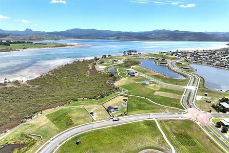 Photo of property in 229 Hamiora Street, Matarangi, 3592