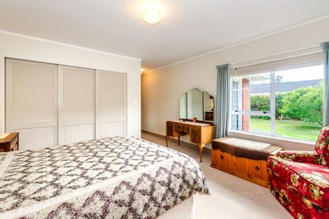 Photo of property in 26 Awanui Drive, Waikanae, 5036