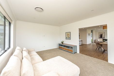 Photo of property in 36 Tirimoana Place, Otamatea, Whanganui, 4501