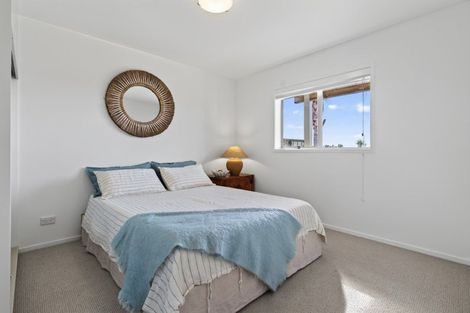 Photo of property in 42 Cheviot Street, Mangawhai Heads, Mangawhai, 0505