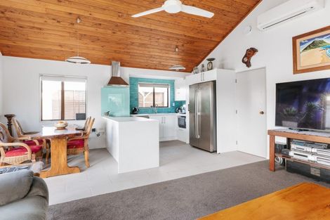 Photo of property in 57a Hartford Avenue, Papamoa Beach, Papamoa, 3118