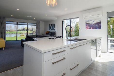 Photo of property in 9 Penbury Close, Huntingdon, Ashburton, 7774