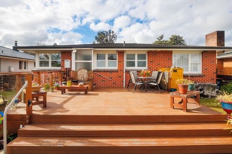 Photo of property in 33 Highbury Avenue, Highbury, Palmerston North, 4412